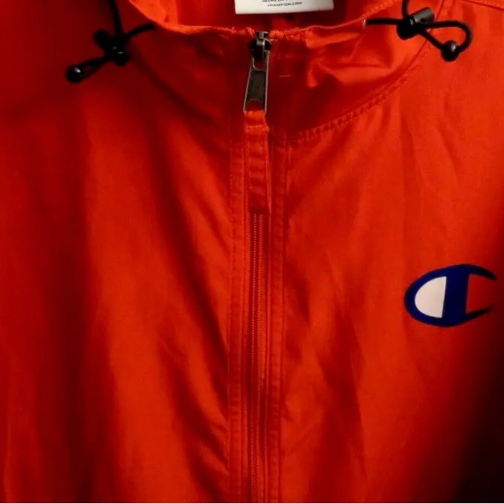 Champion men’s windbreaker